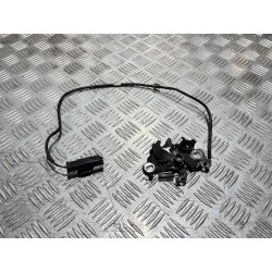 ZAMEK MASKI OPEL GRANDLAND X 2017-