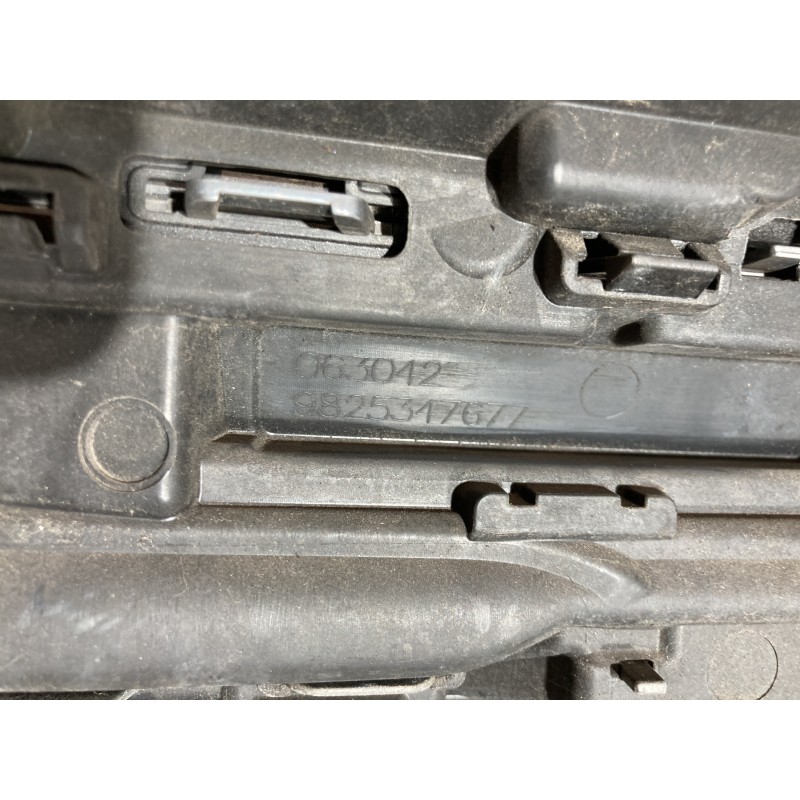 GRILL ATRAPA CHROMY EMBLEMAT PRZÓD CITROEN C5 AIRCROSS 18-