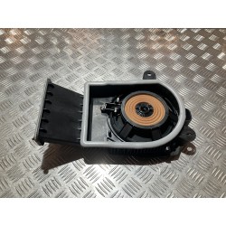 GŁOŚNIK SUBWOOFER PRAWY BMW X1 U11 PHEV 25 EX