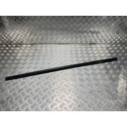 LISTWA ZGARNIAJĄCA DRZWI LEWA LEWY PRZÓD FORD PUMA MK2 19-