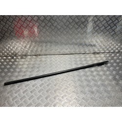 LISTWA ZGARNIAJĄCA SZYBY DRZWI PRAWY PRZÓD FORD PUMA II MK2 19-