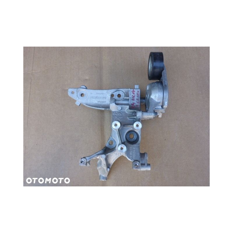 ŁAPA WSPORNIK C4 PICASSO II 13- 1.6 E-HDI