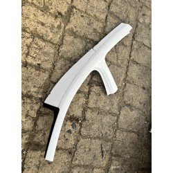 SŁUPEK DACHOWY LEWY AUDI A4 B9 15- SEDAN LY9C