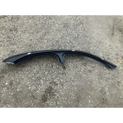 SŁUPEK DACHOWY PRAWY MERCEDES W205 SEDAN LAKIER 040