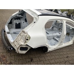 BŁOTNIK PRAWY TYŁ ĆWIARTKA MERCEDES GLA X156 LAKIER 650