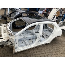 DACH PANORAMA DŁUGI SŁUPEK ĆWIARTKA MERCEDES GLA X156 LAKIER 650