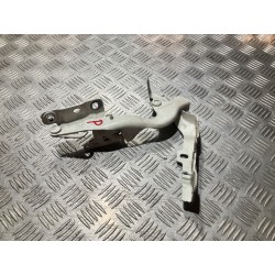 ZAWIAS MASKI PRAWY MERCEDES GLA X156