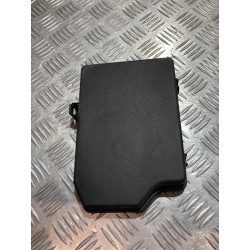 POKRYWA OBUDOWY BEZPIECZNIKÓW SUZUKI SX4 S-CROSS 13-