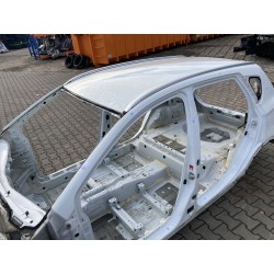 DACH DŁUGIE SŁUPKI SUZUKI SX4 S-CROSS 13- 26U