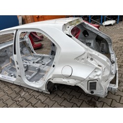 BŁOTNIK LEWY TYŁ POSZYCIE TOYOTA YARIS CROSS 21- 089
