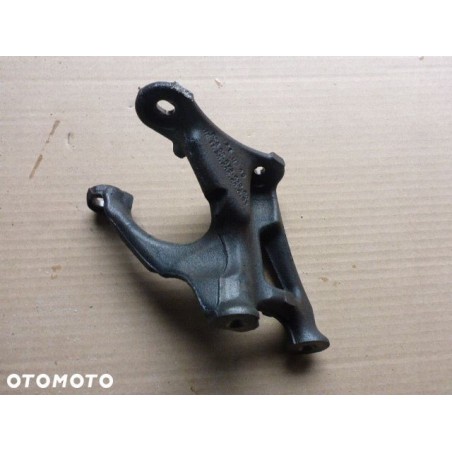 ŁAPA SPRĘŻARKI KLMATYZACJI PEUGEOT RCZ 2.0 HDI