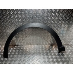 LISTWA SIERP BŁOTNIKA LEWY PRZÓD FORD PUMA MK2 19-