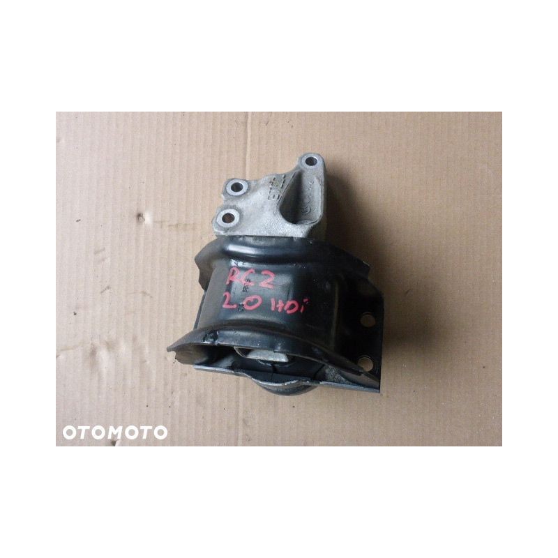 ŁAPA PODUSZKA SILNIKA PEUGEOT RCZ 2.0 HDI 2010-