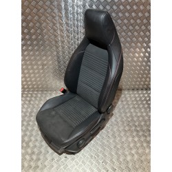 FOTEL LEWY PRZÓD MERCEDES GLA X156 AMG CZERWONA NIĆ