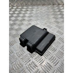 POKRYWA SKRZYNKI BEZPIECZNIKÓW KUGA MK3 20- JX6T-14A003-AB