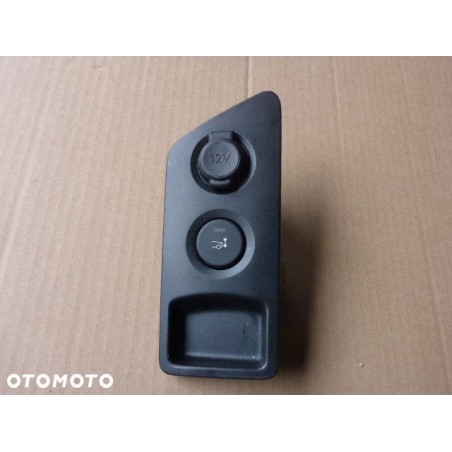 PANEL PRZYCISK LOTKI SPOJLERA PEUGEOT RCZ 2010-