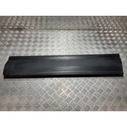 LISTWA DOLNA DRZWI PRZÓD LEWA MAZDA MX-30 20- DN4E-51RB1