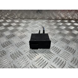 GNIAZDO PORT USB MAZDA CX-5 II KF 17-