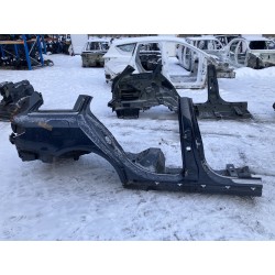 BŁOTNIK PRAWY TYŁ ĆWIARTKA MERCEDES C KLASA W205 KOMBI LAKIER 755