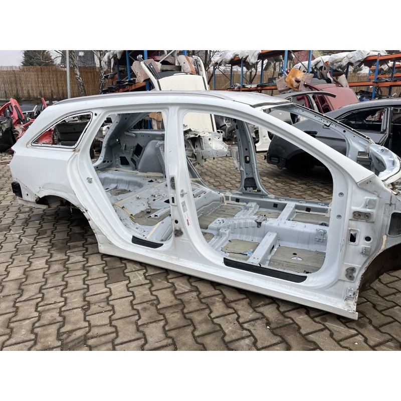 OMAC, vassoio per il bagagliaio, vassoio per il vano di carico, compatibile con Kia Niro 2016-2024 tappetino per il bagagliaio, Gomma, TPE Nero 1 pezzo