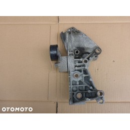 ŁAPA PODSTAWA ALTERNATORA MEGANE III 1.6 16V