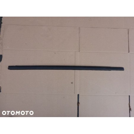 LISTWA DRZWI PRAWY PRZÓD CITROEN C4 PICASSO II 13-