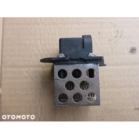 REZYSTOR WENTYLATORA RENAULT MEGANE III M142561069