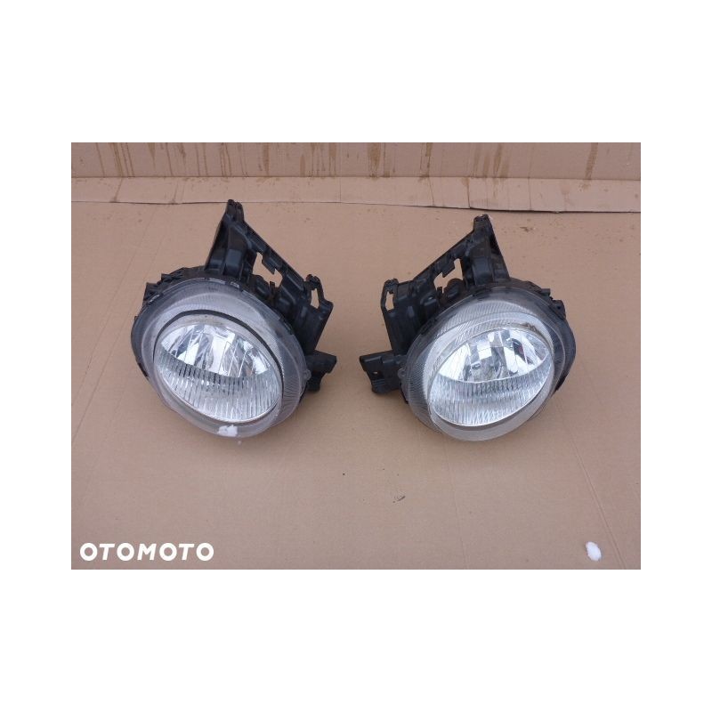 LAMPA PRZÓD LEWA PRAWA NISSAN JUKE 2010- UK