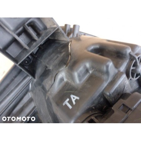 LAMPA PRZÓD LEWA PRAWA NISSAN JUKE 2010- UK