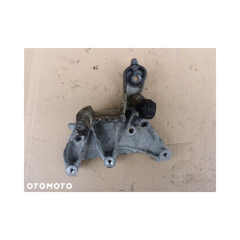 ŁAPA SILNIKA WSPORNIK CITROEN C5 III 08- 2.0 HDI