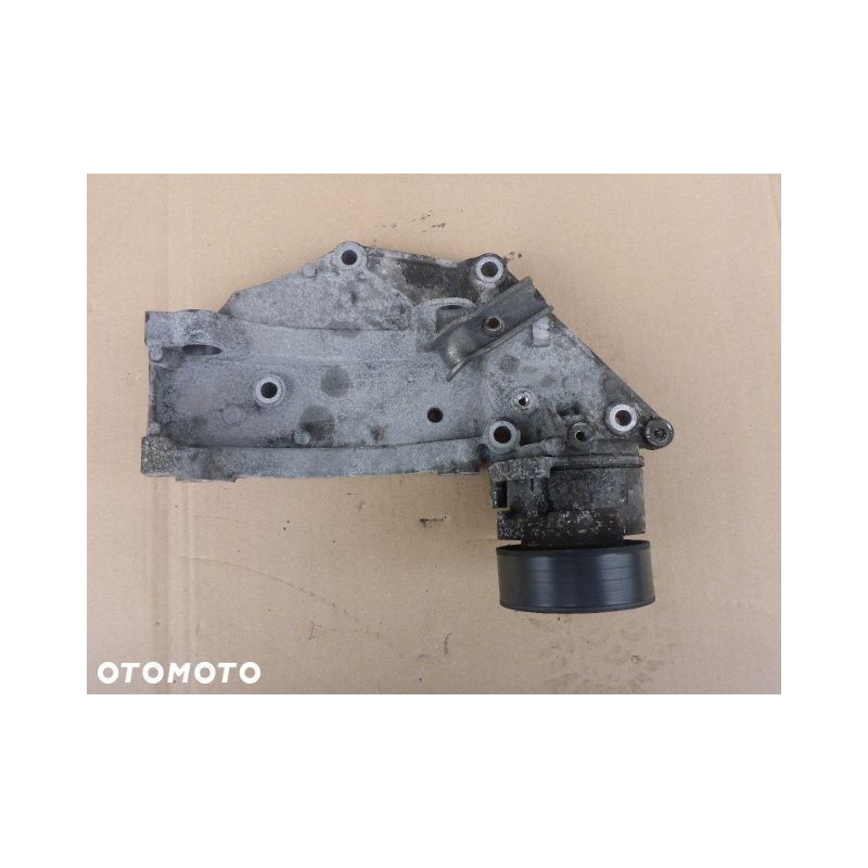 ŁAPA UCHWYT ALTERNATORA CITROEN C5 III 08- 2.0 HDI