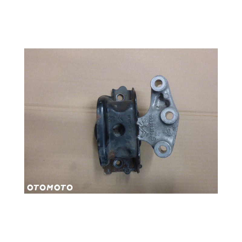 ŁAPA WSPORNIK SILNIKA CITROEN C3 PICASSO 1.6 E-HDI