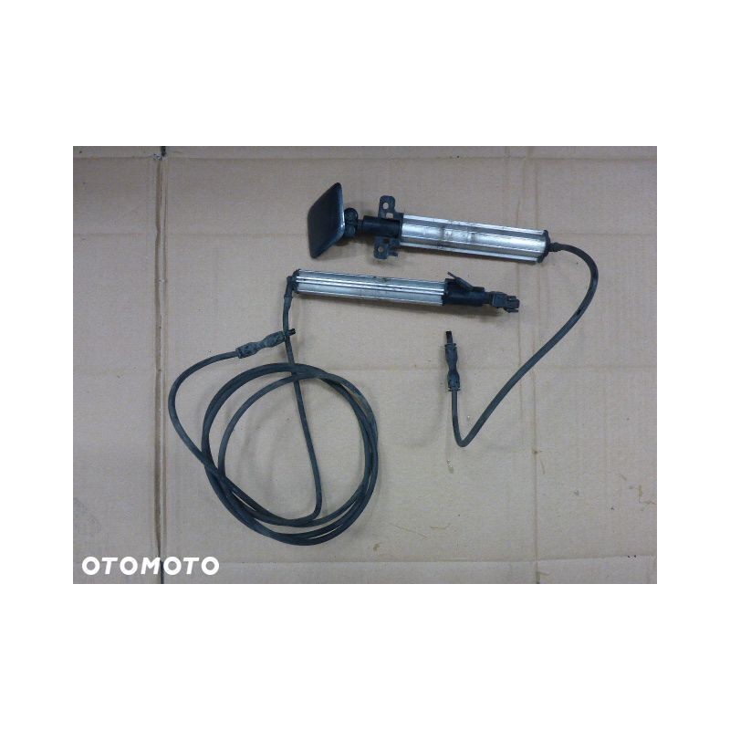 DYSZA SPRYSKIWACZ PRAWY XENON PEUGEOT 308 KTPD