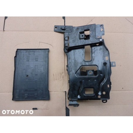 PODSTAWA AKUMULATORA CITROEN C4 PICASSO 13-