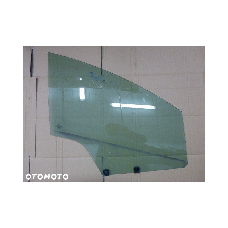 SZYBA DRZWI PRAWY PRZÓD PEUGEOT 3008 09-