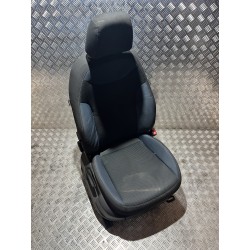 FOTEL PRZÓD PRZEDNI PRAWY SEAT ATECA 16-