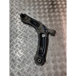 WAHACZ PRZÓD LEWY SEAT ATECA 16-