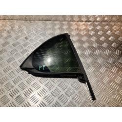 SZYBA DRZWI PRAWY TYŁ TRÓJKĄT MERCEDES GLA X156 13-