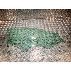 SZYBA DRZWI PRAWY PRZÓD MERCEDES GLA X156 13-