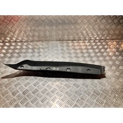 WYGŁUSZENIE BŁOTNIKA PRAWY PRZÓD MERCEDES GLA X156 13-