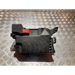 SKRZYNKA BEZPIECZNIKÓW MERCEDES GLA X156 13- 2.2 CDI