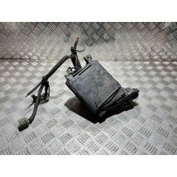 SKRZYNKA BEZPIECZNIKÓW OBUDOWA FIAT 500 3D 07- 1.3 JTD