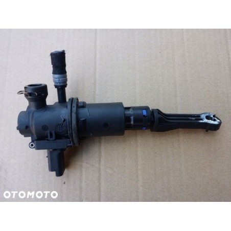 POMPKA SPRZĘGŁA PEUGEOT 2008 1.6 BLUE-HDI 13-