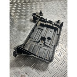 PODSTAWA AKUMULATORA SKODA SUPERB III 3V 15- 5Q0915331K