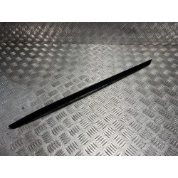 LISTWA SZYBY CZOŁOWEJ PRAWA HONDA CIVIC XI 21-