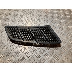 WLOT POWIETRZA Z MASKI PRAWY MERCEDES SLK SLC R172 2015- 2.0 CGI