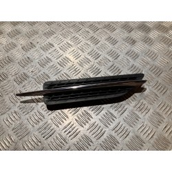 KRATKA ATRAPA BŁOTNIKA PRAWA MERCEDES SLK SLC R172 2015- 2.0 CGI