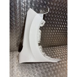 BŁOTNIK PRAWY PRZÓD PRZEDNI CITROEN E-C4 C4 III 20- EWPB