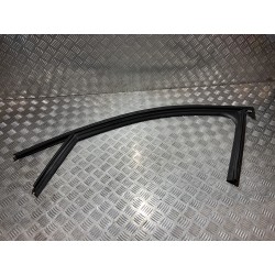 USZCZELKA SZYBY DRZWI LEWY PRZÓD CITROEN E-C4 C4 III 20-