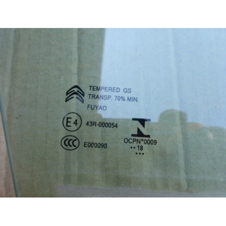 SZYBA DRZWI PRAWA PRZÓD CITROEN C3 AIRCROSS 18r.